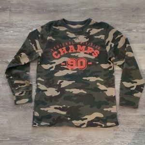 Children's Place Long Sleeved Camo Thermal Large